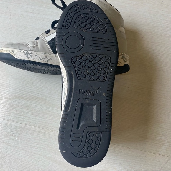 Puma Kids' Rebound Layup High Top Sneaker Big Kid Size 7 7C - Picture 7 of 9